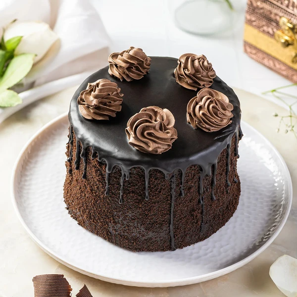 Truffle Paradise Designer Cake - 1 KG