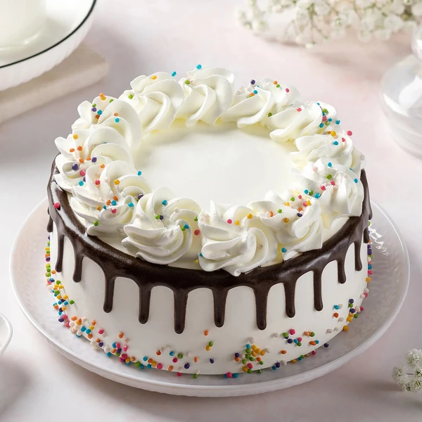 Creamy Drip Chocolate Cake - 1 KG