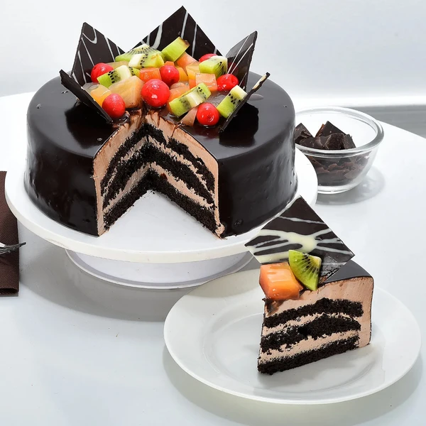 Chocolate Fruit Gateau Cake - 500 Gram