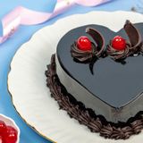 Chocolate Truffle Heart Cake - 500 Gram
