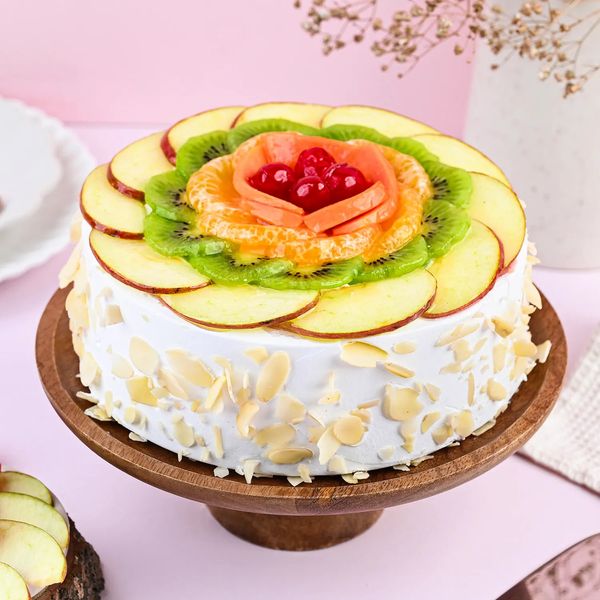 Creamy Vanilla Fruit Cake - 1 KG