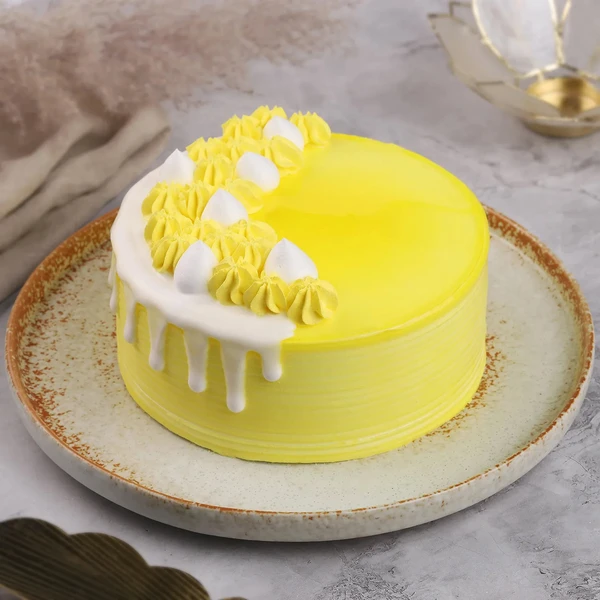 Pineapple Paradise Cream Cake - 500 Gram