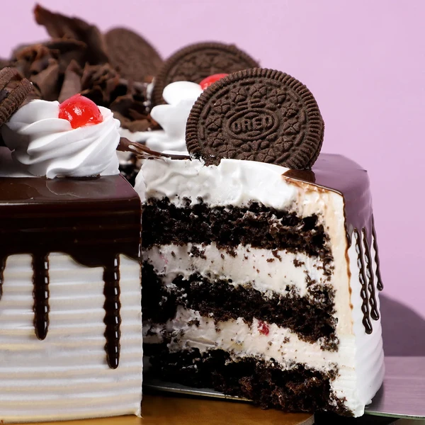 Black Forest Oreo Cake - 500 Gram