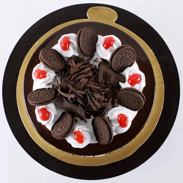 Black Forest Oreo Cake - 1 KG