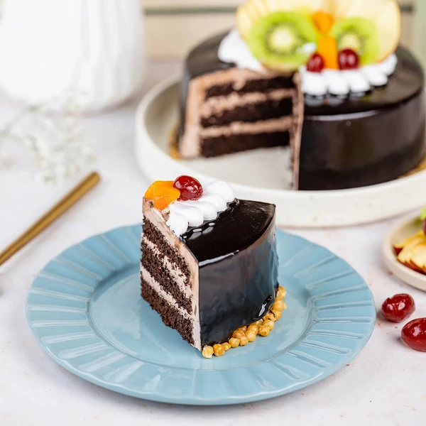 Fruit Chocolate Cake - 500 Gram