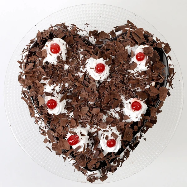 Flakey Hearts Black Forest Cake - 500 Gram