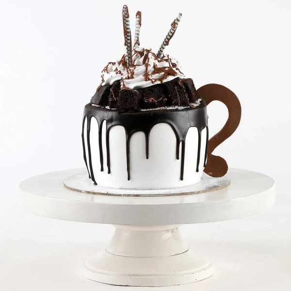 Frosty Mug Designer Chocolate Cake - 1 KG