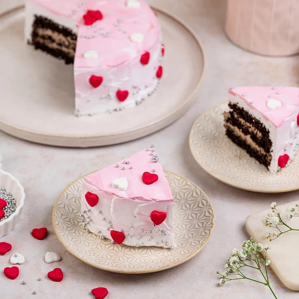 Pink Hearts Chocolate Cream Cake - 1 KG