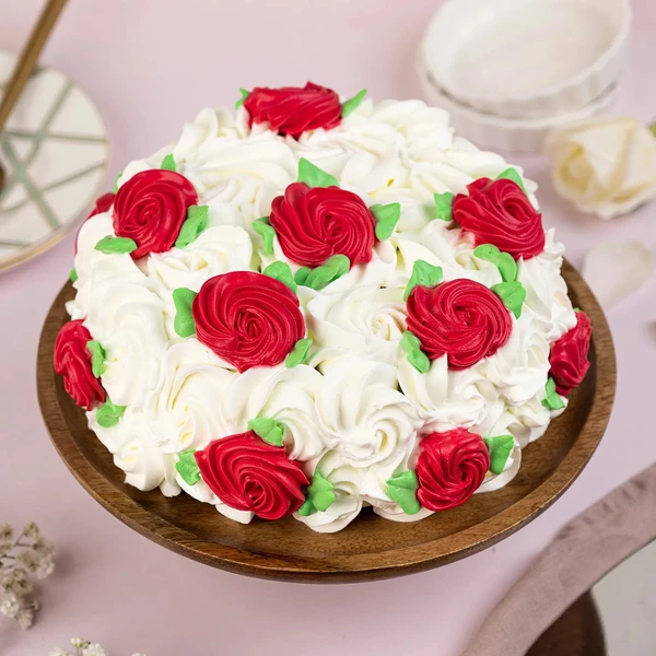 White & Red Roses Designer Chocolate Cake - 2 KG