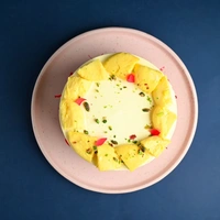 Rose Petals N Pistachio Rasmalai Cake - 1.5 Kg