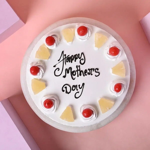Heartfelt Pineapple Cake for Mom - 1.5 Kg