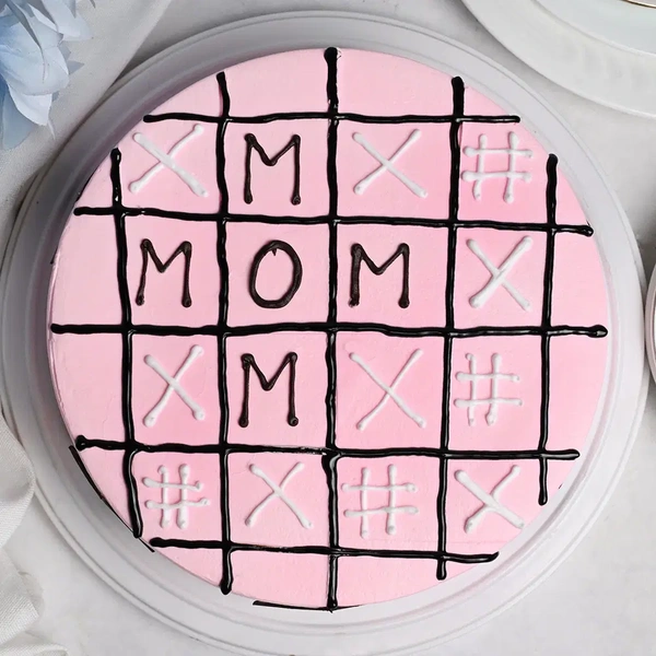 Strawberry Tic Tac Toe Cake - 1 Kg