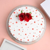 Roses N Vanilla Cream Dream Cake - 2 Kg