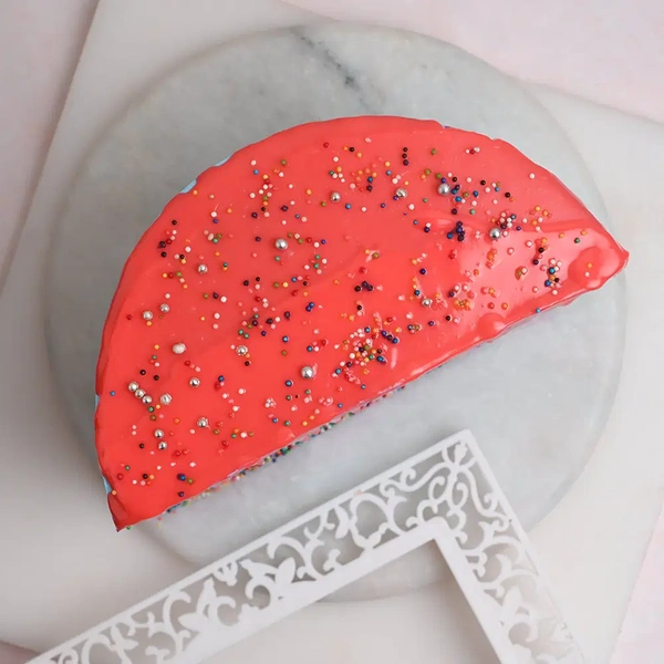 Colorful Sprinkle Strawberry Half Cake - 1 Kg