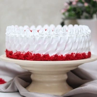 Red Velvet Crumble Cake - 500 Gm
