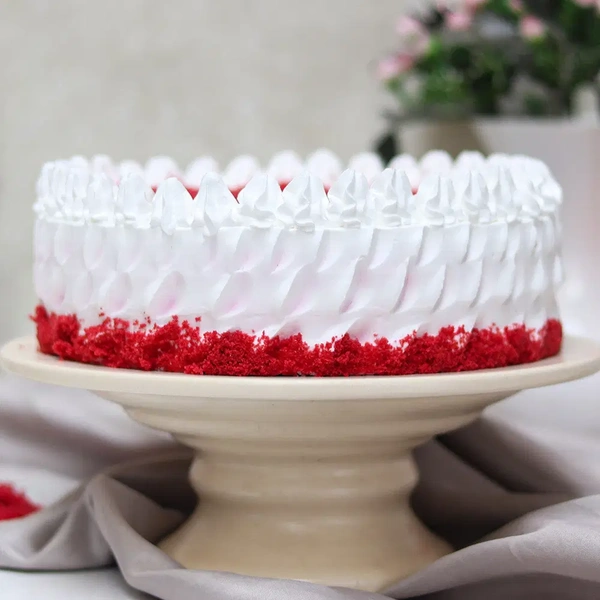 Red Velvet Crumble Cake - 500 Gm