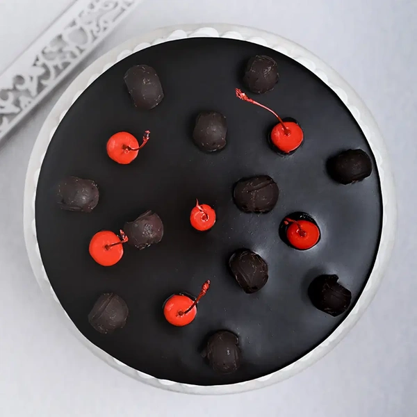 Gateau Black Forest Cake - 1 Kg