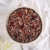 Cherry Chocolate Black Forest Cake - 2 Kg