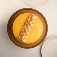 Butterscotch Drizzle Drip Cake - 500 Gm