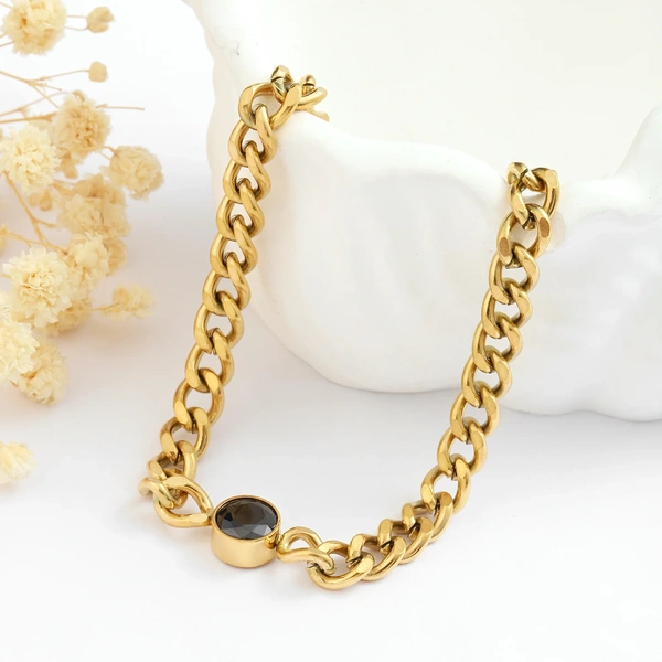 Linked Treasure Gold Bracelet