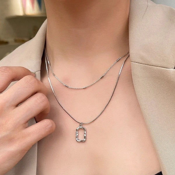 Dazzling Beehive Necklace