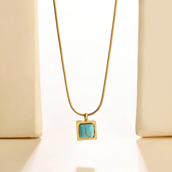 Sapphire Square Gold Necklace