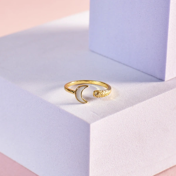Moonshadow Charm Ring