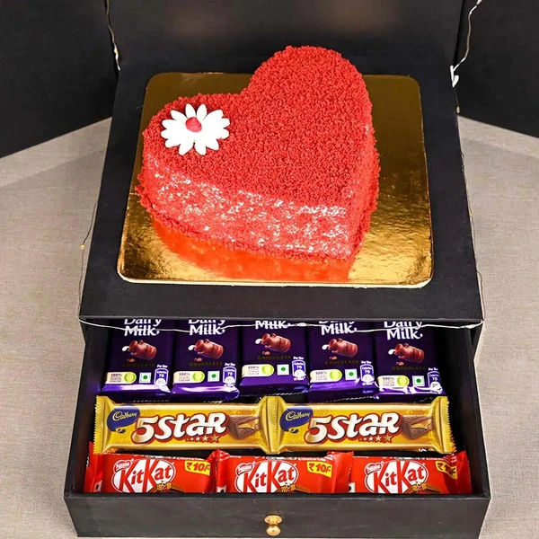 Red Velvet Cake N Chocolate Box - 500 Gm
