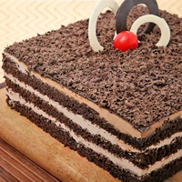 Choco Cherry Black Forest Square Cake - 500 Gm