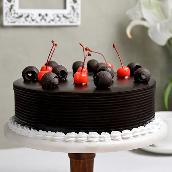 Gateau Black Forest Cake - 1 Kg
