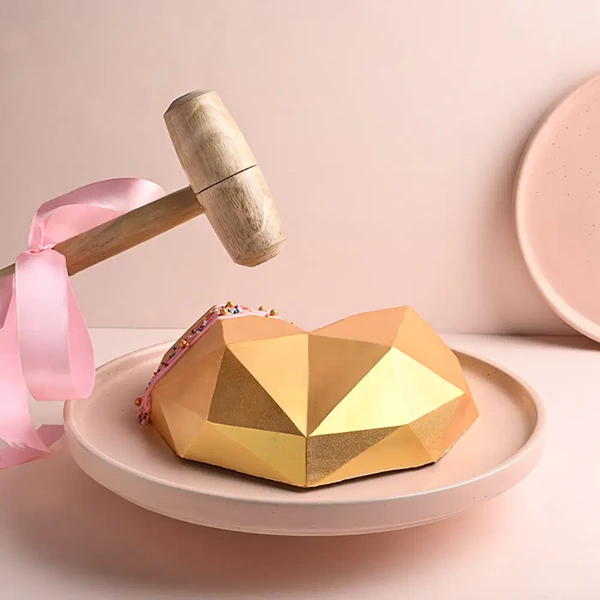 Golden Heart Pinata Chocolate Cake - 450 Gm