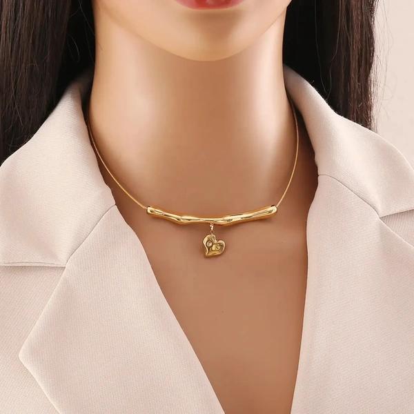 Etoile Heart Necklet