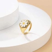 Chic Gold blossom Ring