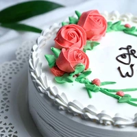 Blooming Vanilla Womens Day Delight Cake - 2 Kg