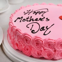 Round Vanilla Strawberry Mothers Day Cake - 1.5 Kg