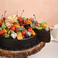 Chocolate Truffle Fresh Fruit Cake - 1 Kg