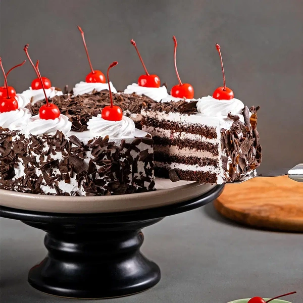 Classic Black Forest Cake - 1 Kg