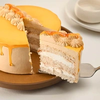 Butterscotch Drizzle Drip Cake - 500 Gm