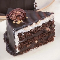 Chocolate Truffle & Ferrero Rocher Cake - 1.5 Kg