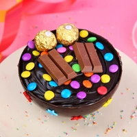Choco Pinata Birthday Cake - 750 Gm