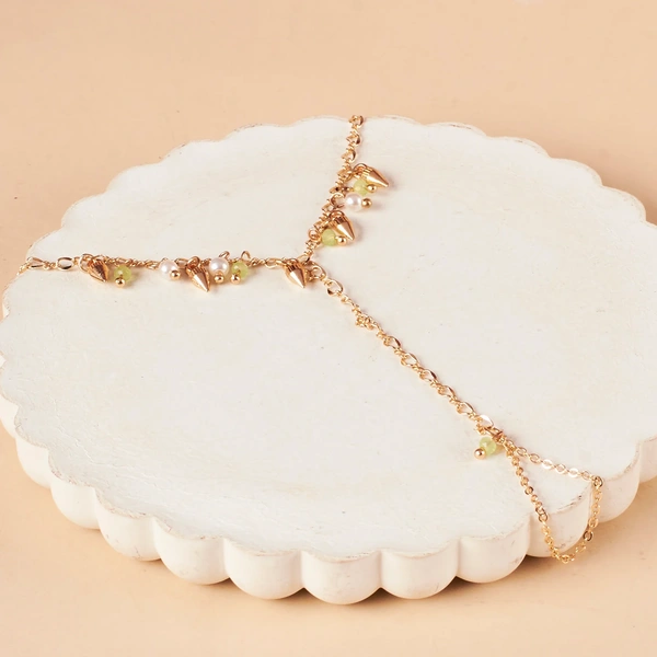 Arabella Pearl Hand Chain