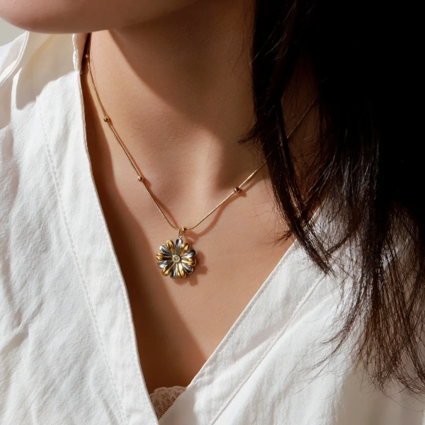 Chameli Necklace