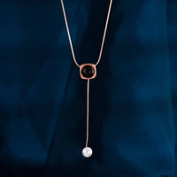 Snowdrop Pearl Rosegold Necklace