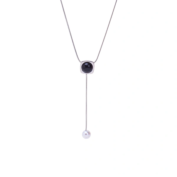 Moon Pearl Silver Necklace