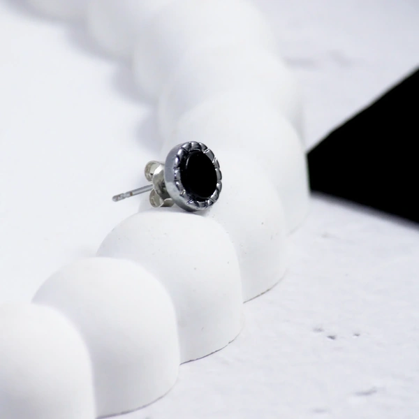 Black Beaten Studs