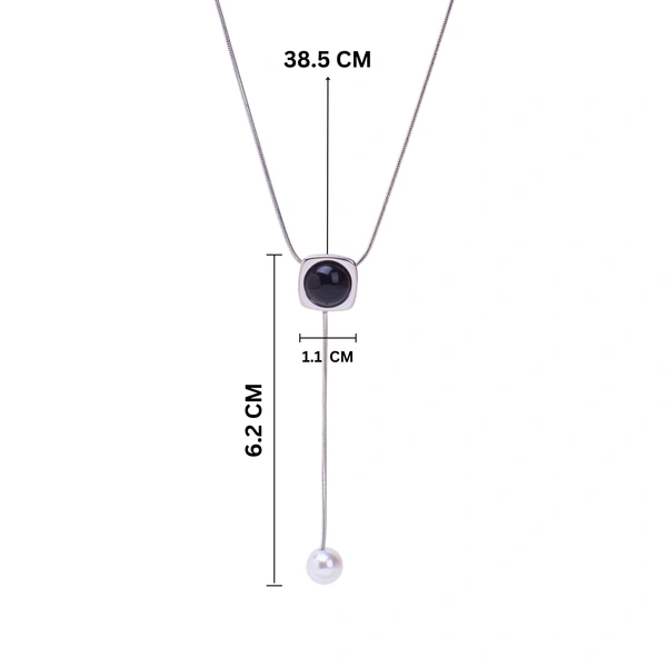 Moon Pearl Silver Necklace