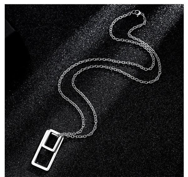 Architectural Contrast Silver Chain