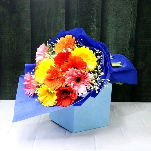 12 Mix Gerberas Bouquet