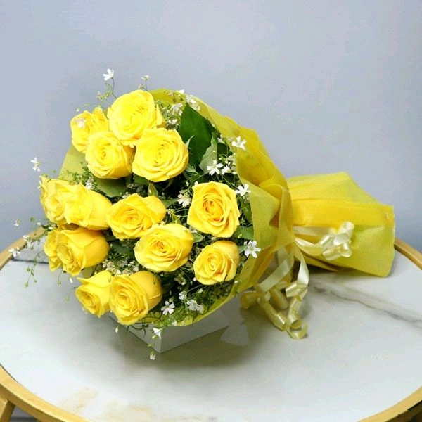 15 Yellow Roses Bouquet