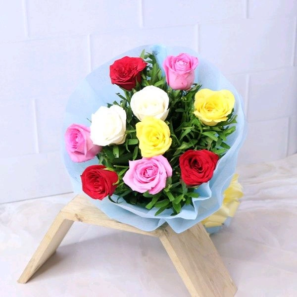 10 Mix Roses Bouquet